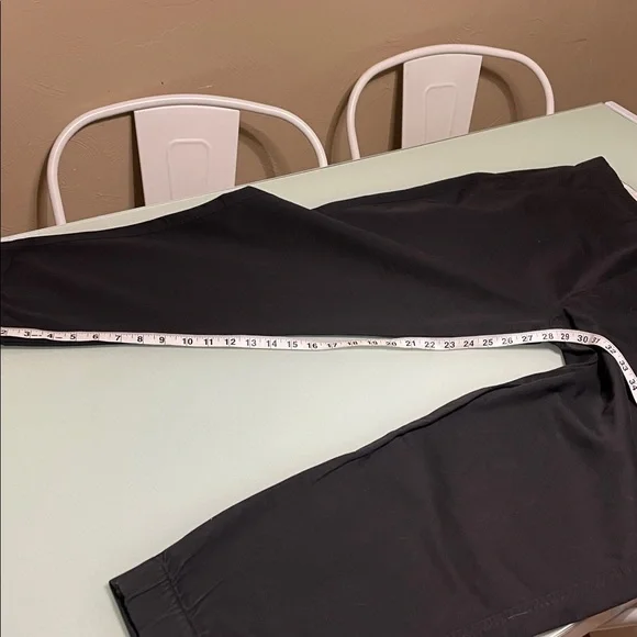 Levi's Men's Black Joggers - Picture 8 of 13